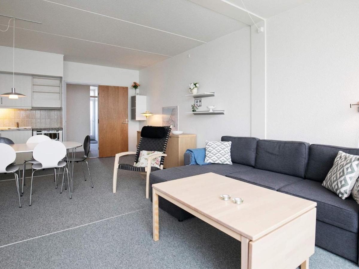 4 Person Holiday Home On A Holiday Park In Blokhus Esterno foto